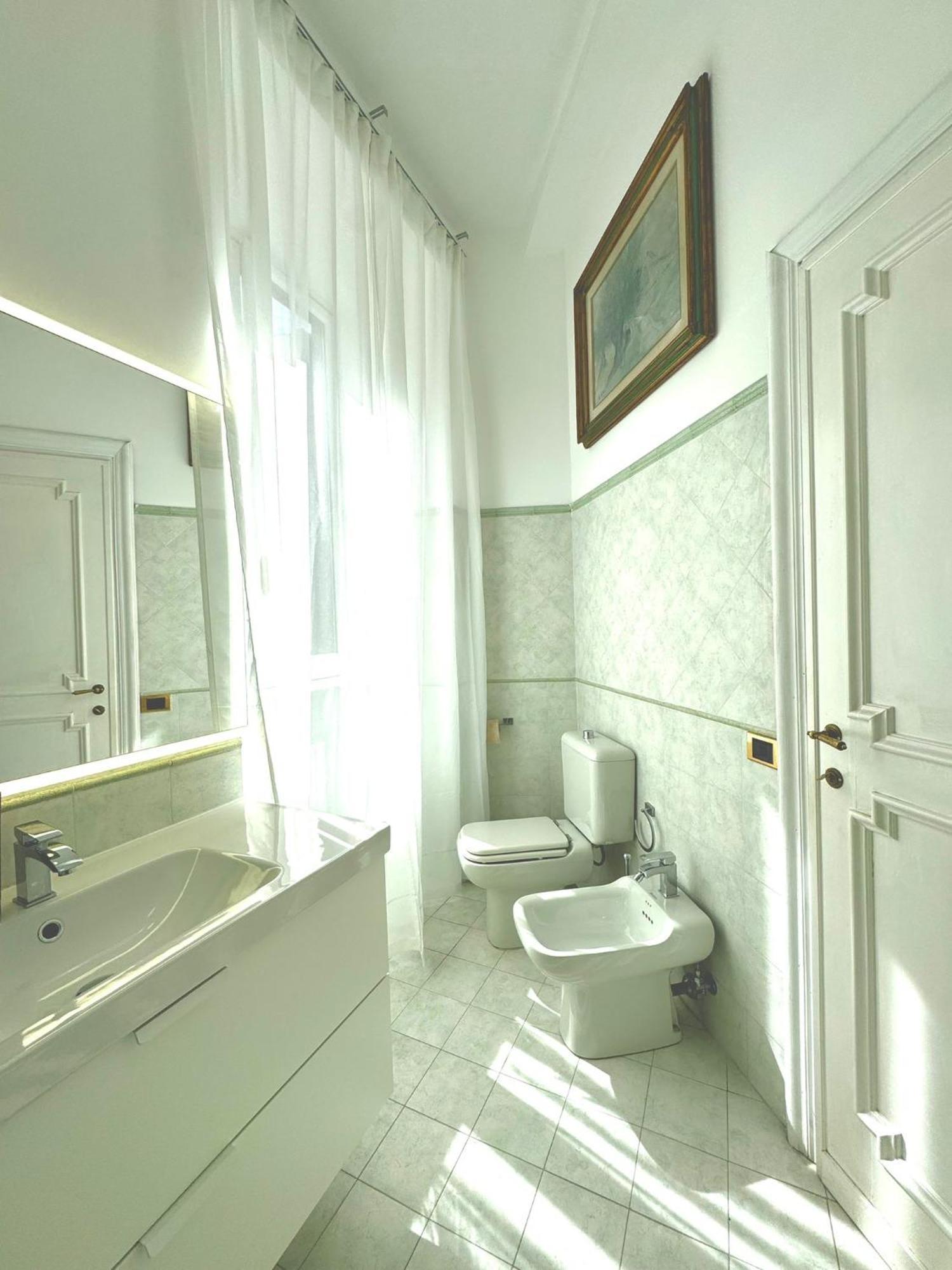 Lux Apartment Cavour Rome Exterior photo